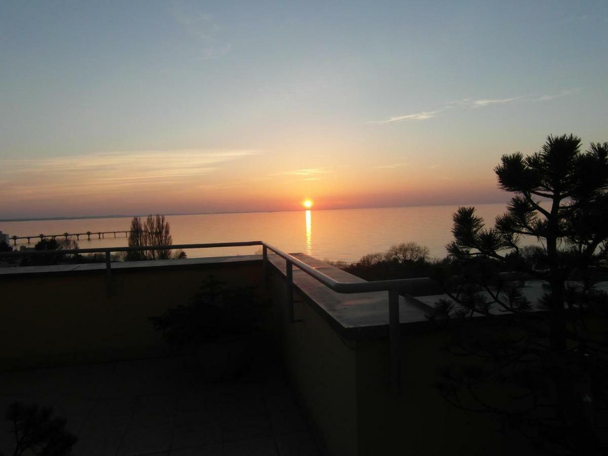 Wolin-Travel Fala Apartamenty Z Widokiem Na Morze Miedzyzdroje Bagian luar foto